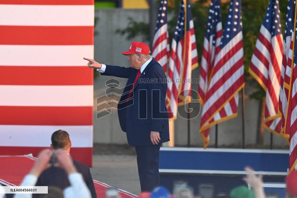 Trump participates in the Salute to America Celebration