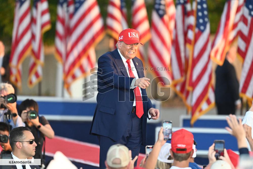 Trump participates in the Salute to America Celebration
