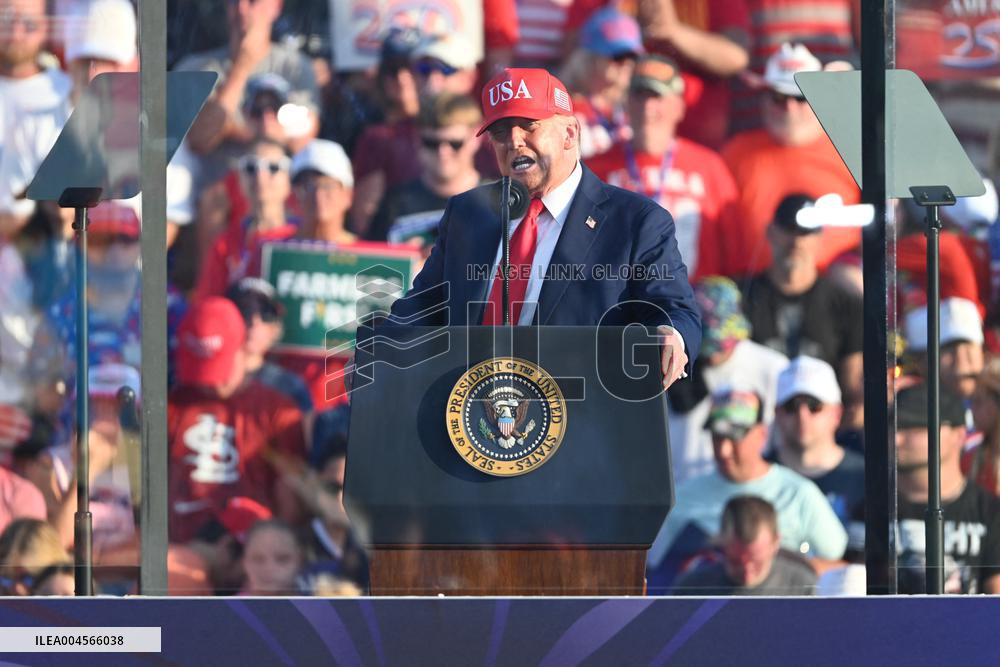 Trump participates in the Salute to America Celebration