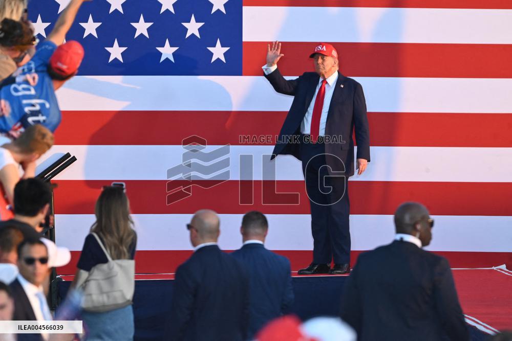 Trump participates in the Salute to America Celebration