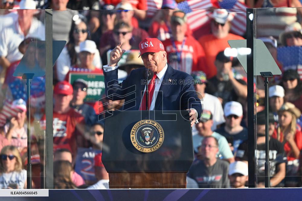 Trump participates in the Salute to America Celebration