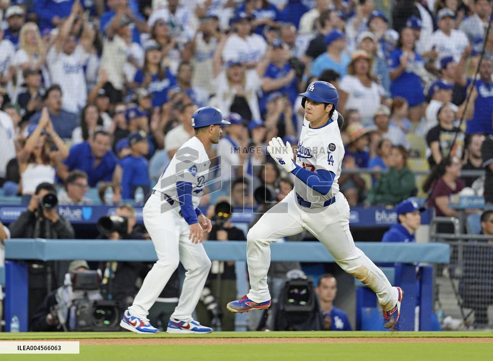 Baseball: White Sox vs. Dodgers