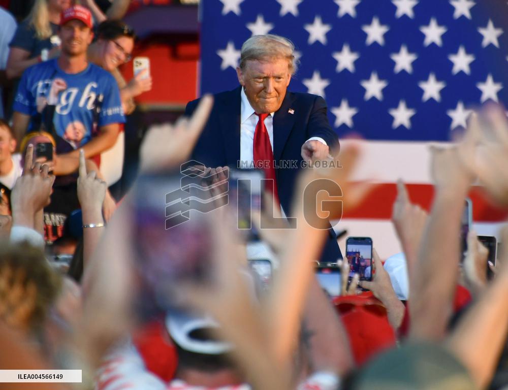 Trump in Iowa