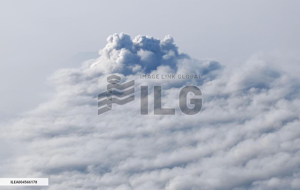 Mt. Shinmoe eruption in southwestern Japan