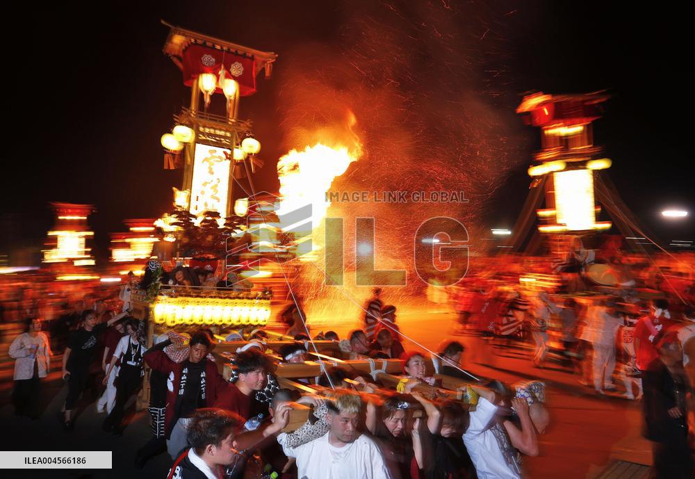 Lantern festival in quake-hit central Japan town