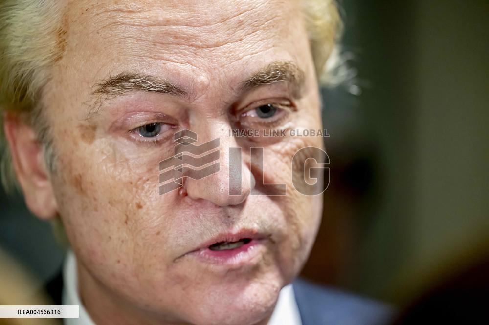 Wilders Secures Passage of Tough Asylum Laws - The Hague