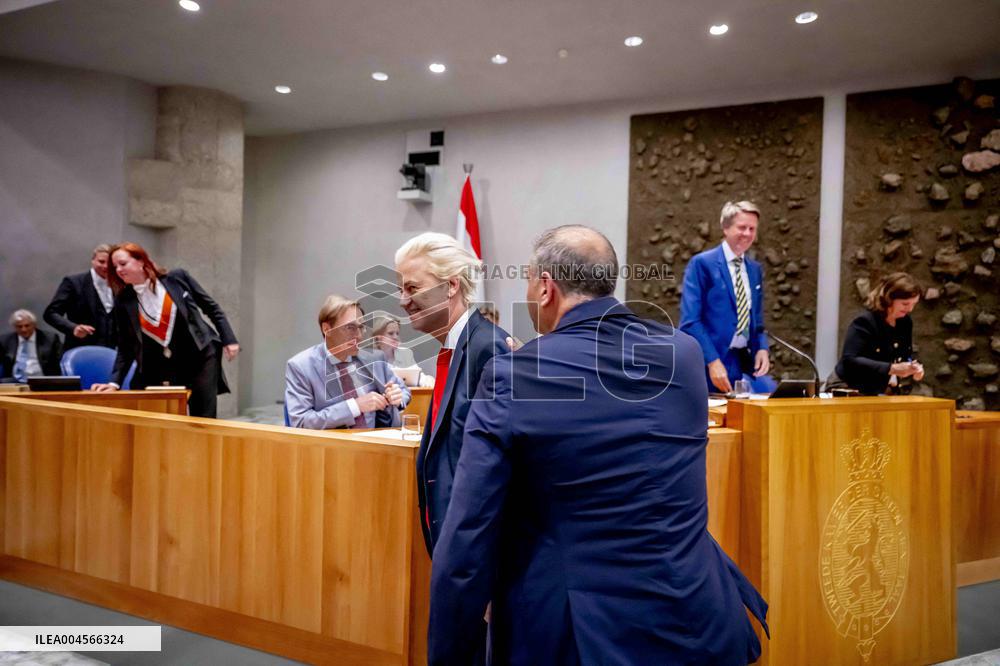 Wilders Secures Passage of Tough Asylum Laws - The Hague