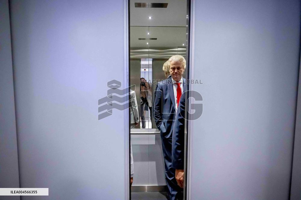 Wilders Secures Passage of Tough Asylum Laws - The Hague