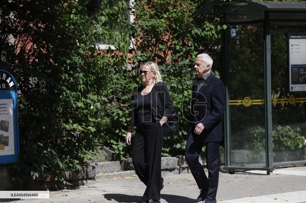 MICHAEL B. TRETOW FUNERAL