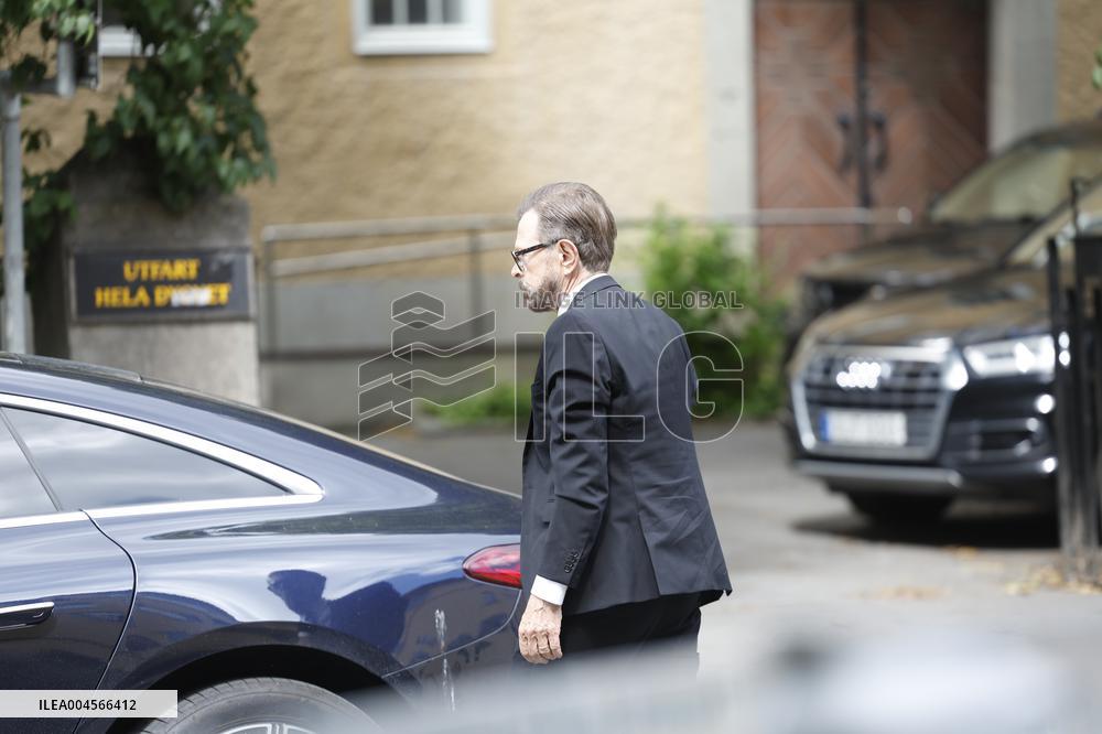 MICHAEL B. TRETOW FUNERAL