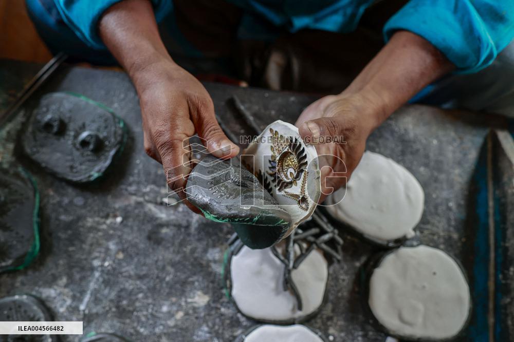 The Jewelry-Making Village - Bangladesh