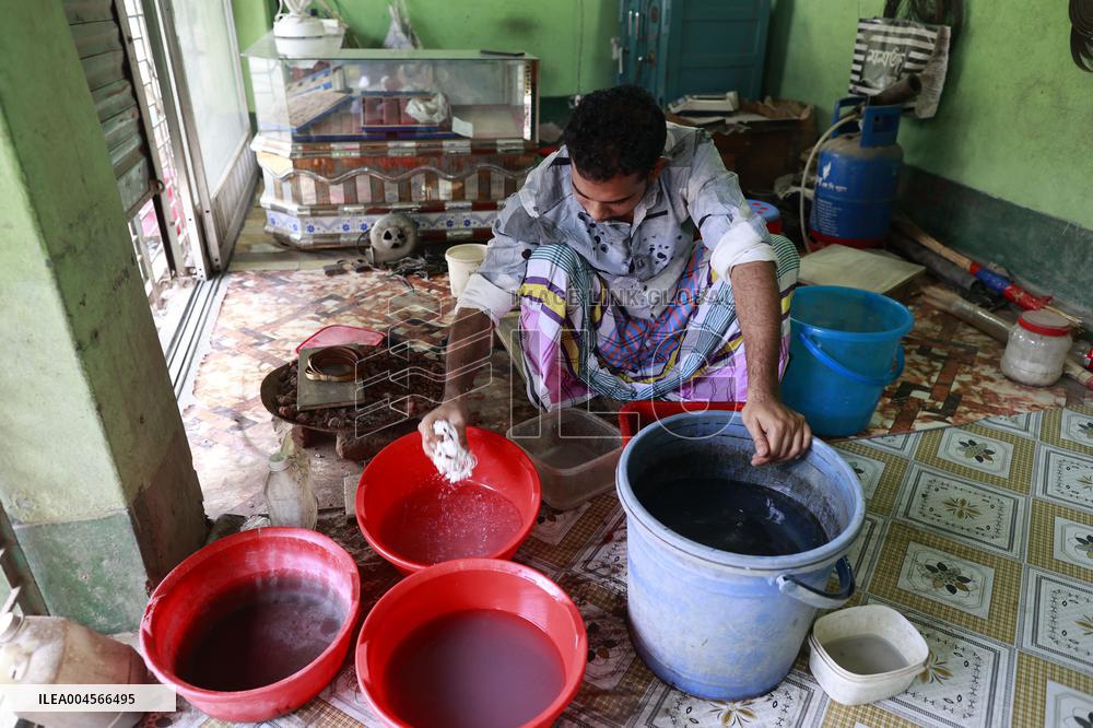 The Jewelry-Making Village - Bangladesh