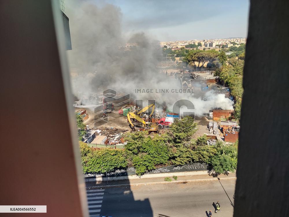 An Explosion at A Service Station Injures at Least 21 People - Rome