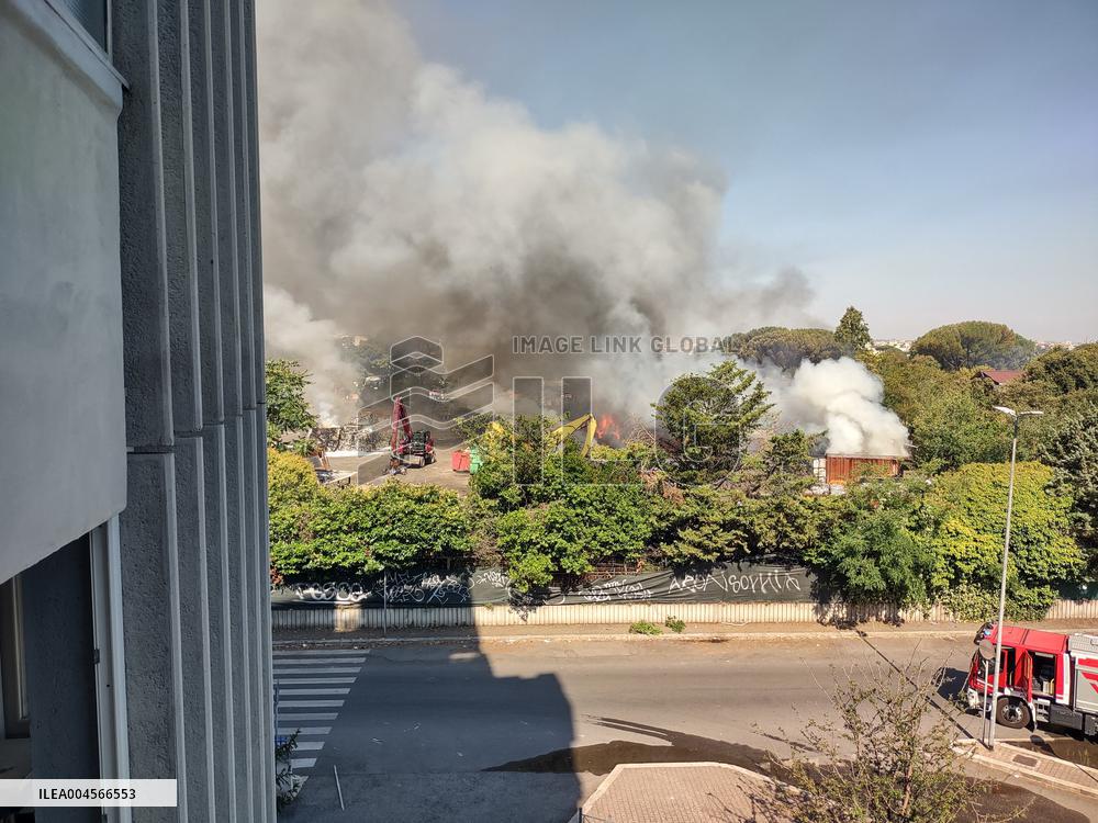 An Explosion at A Service Station Injures at Least 21 People - Rome