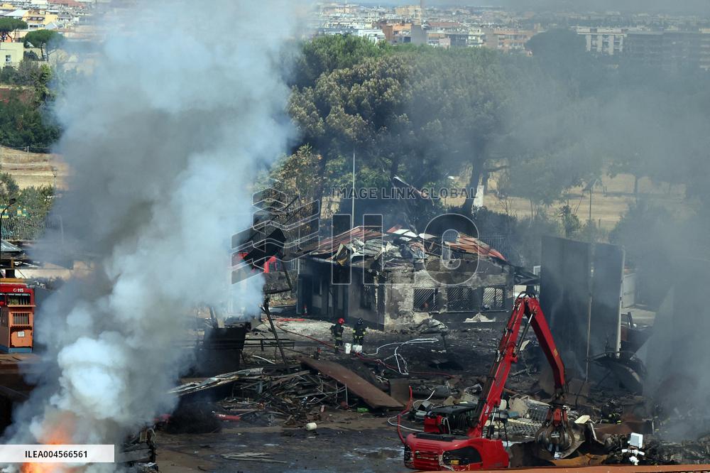 An Explosion at A Service Station Injures at Least 21 People - Rome