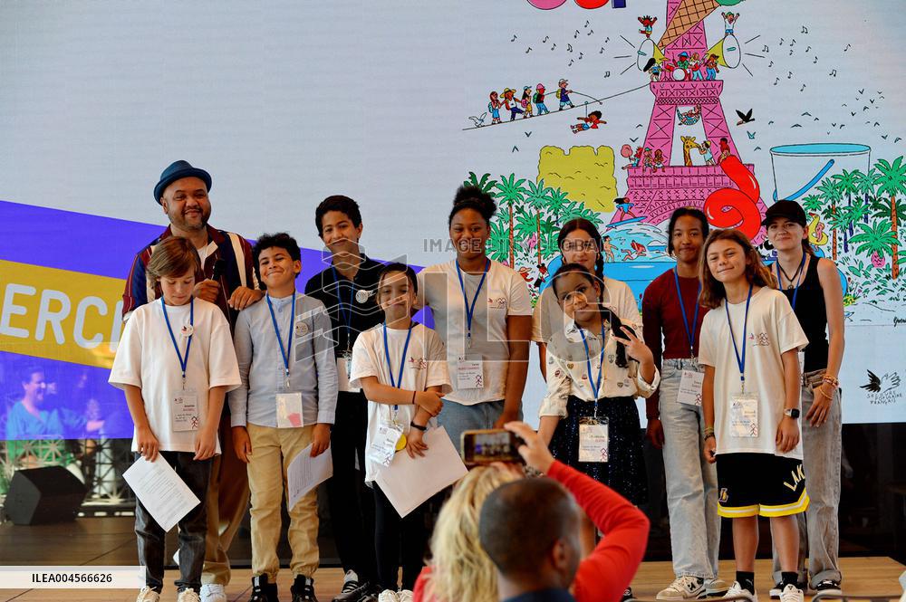 Press Conference for the World Day of the Forgotten of the Holidays - Paris