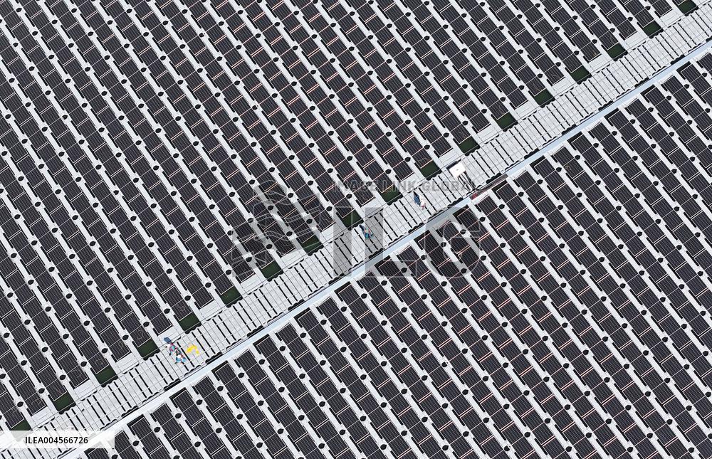 China First All-seawater Floating PV Project Put Into Use