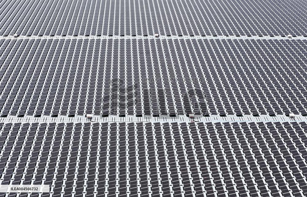 China First All-seawater Floating PV Project Put Into Use