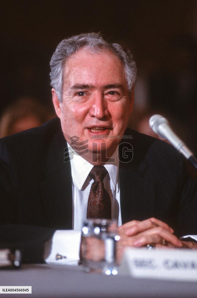 Cavazos Testifies on Increasing the Nation's Literacy Rate