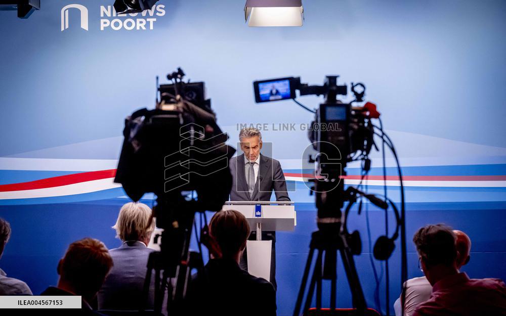 PM Dick Schoof Speaks At Press Conference - The Hague