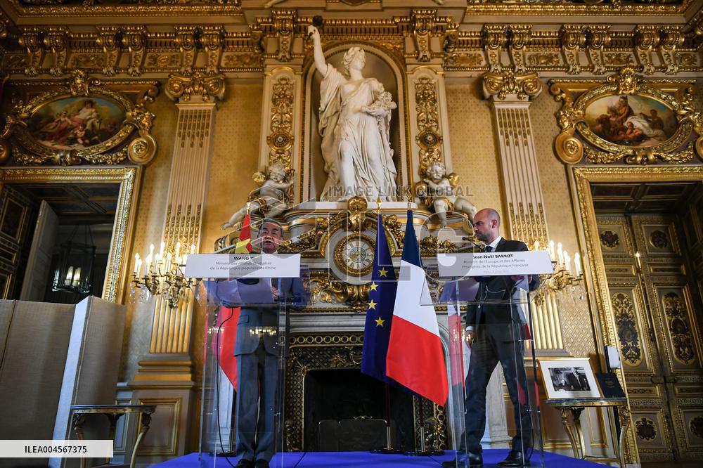 Presser with Jean-Noel Barrot and Wang Yi - Paris