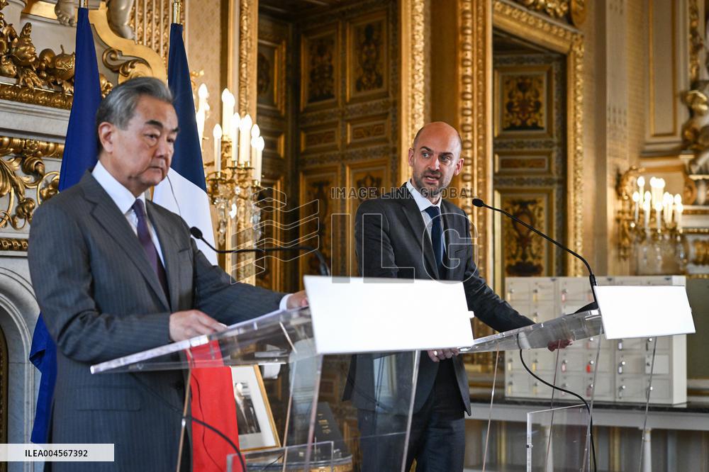 Presser with Jean-Noel Barrot and Wang Yi - Paris