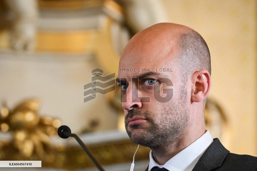 Presser with Jean-Noel Barrot and Wang Yi - Paris