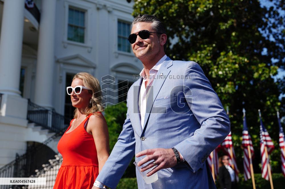 Defense Secretary and Wife Attend Military Picnic at White House