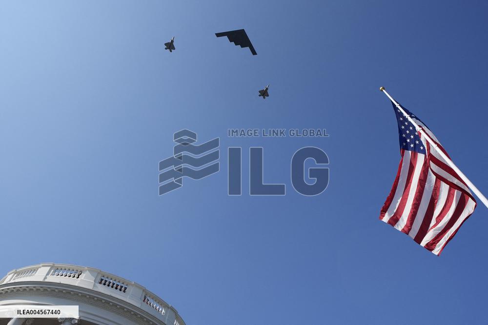 Donald Trump signs "Big Beautiful Bill" - Washington