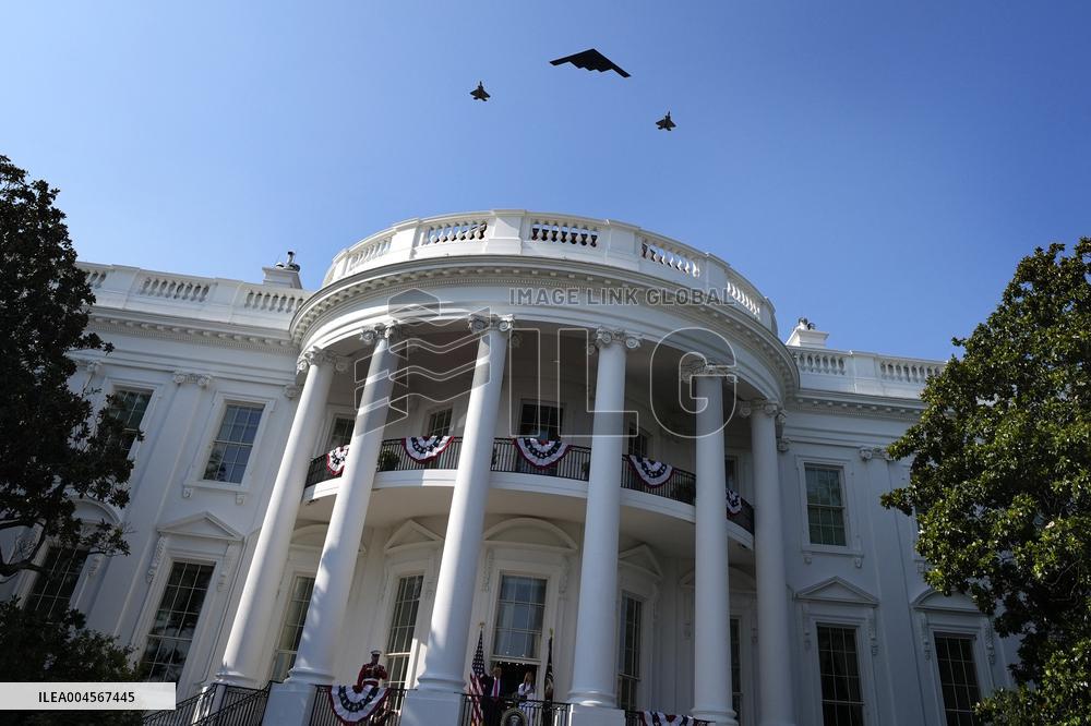 Donald Trump signs "Big Beautiful Bill" - Washington