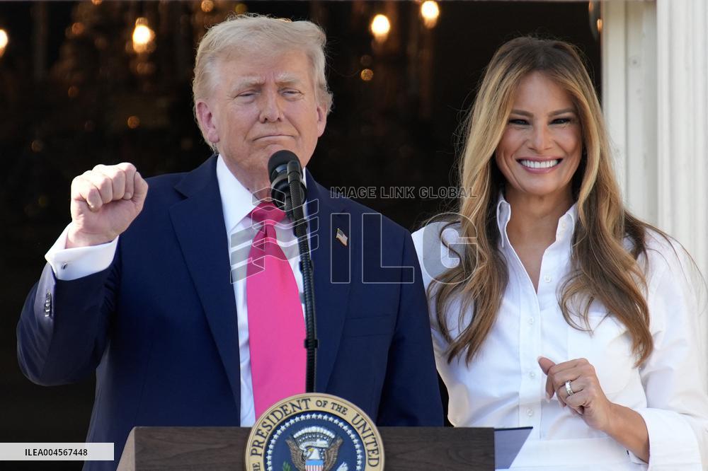 Donald Trump signs "Big Beautiful Bill" - Washington