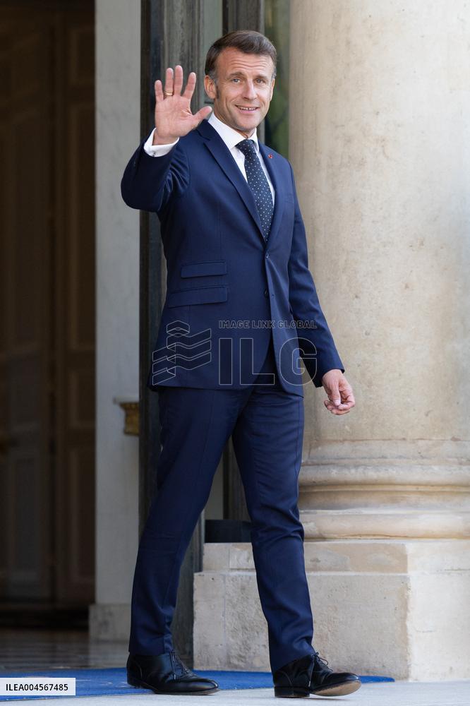 Emmanuel Macron Welcomes Malaysian Prime Minister - Paris RL