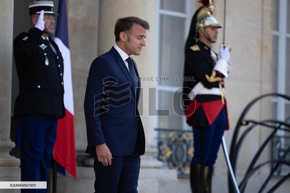 Emmanuel Macron Welcomes Malaysian Prime Minister - Paris RL