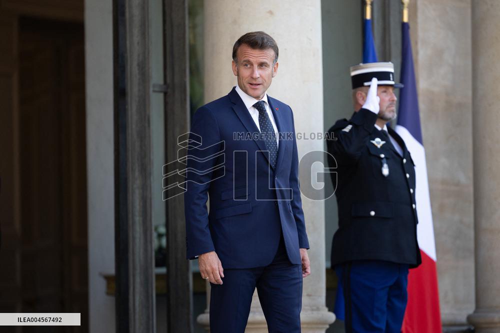 Emmanuel Macron Welcomes Malaysian Prime Minister - Paris RL