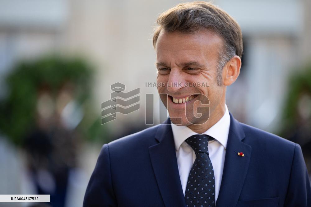 Emmanuel Macron Welcomes Malaysian Prime Minister - Paris RL