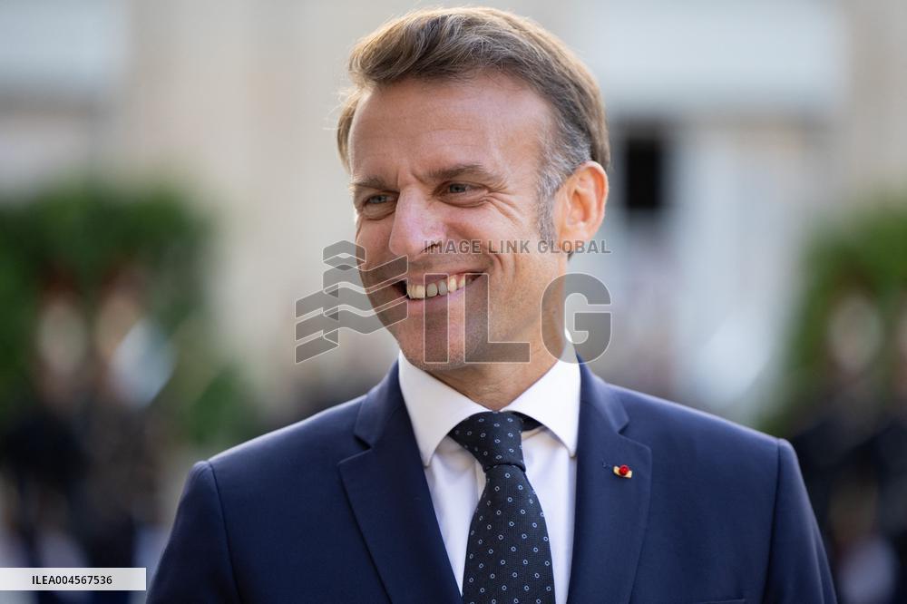 Emmanuel Macron Welcomes Malaysian Prime Minister - Paris RL