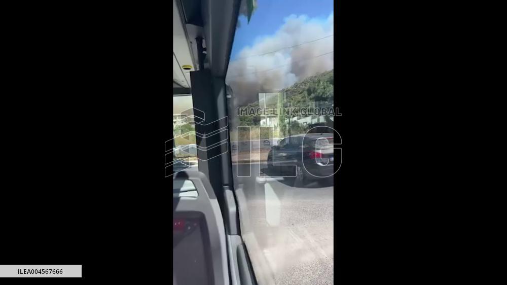 Greece: Rafina Wildfire Sparks Immediate Response, Closes Roads in East Attica