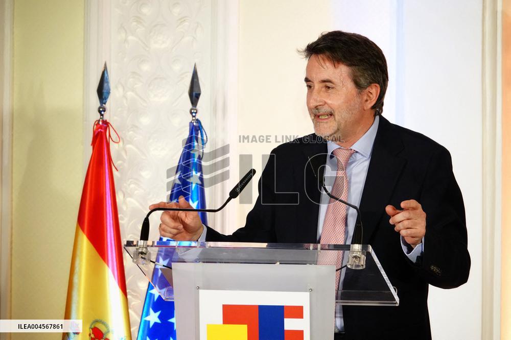 The King Presides The Opening of the Spain-US Forum - Santander