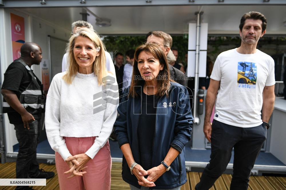 Opening Day Of The Grenelle Seine Bathing Site - Paris