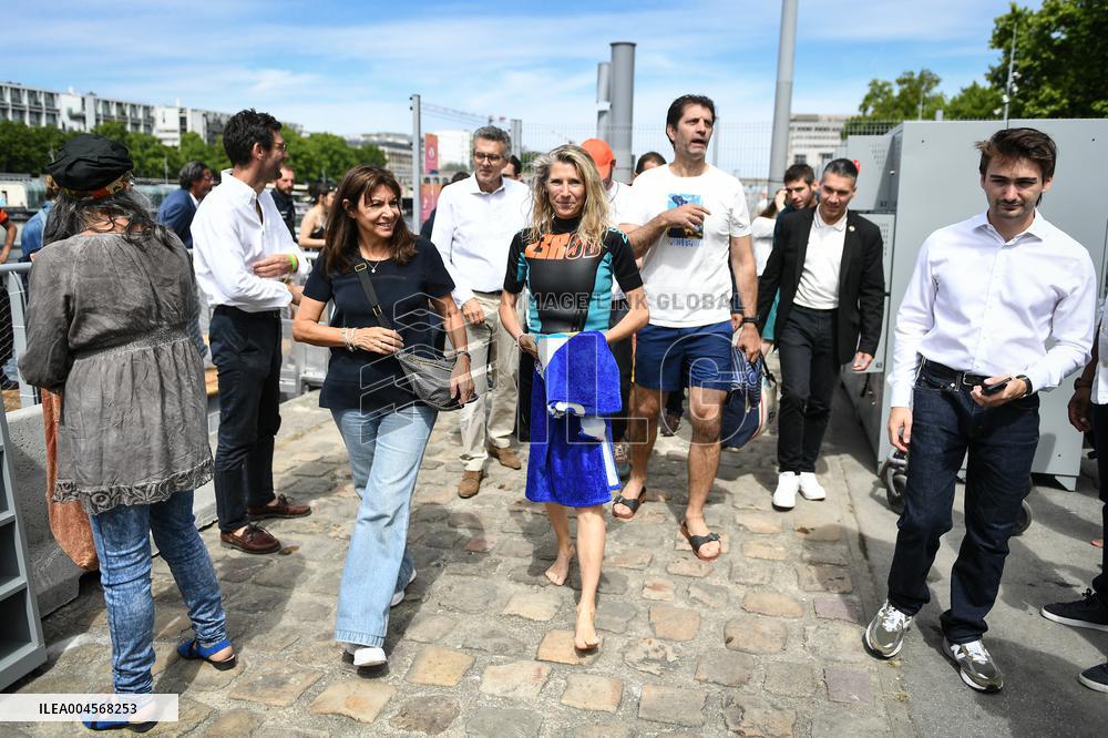 Opening Day Of The Grenelle Seine Bathing Site - Paris