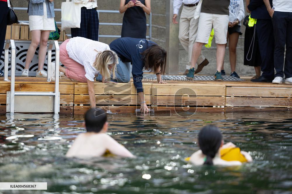 Opening day of the Pont Marie Seine bathing site - Paris RL