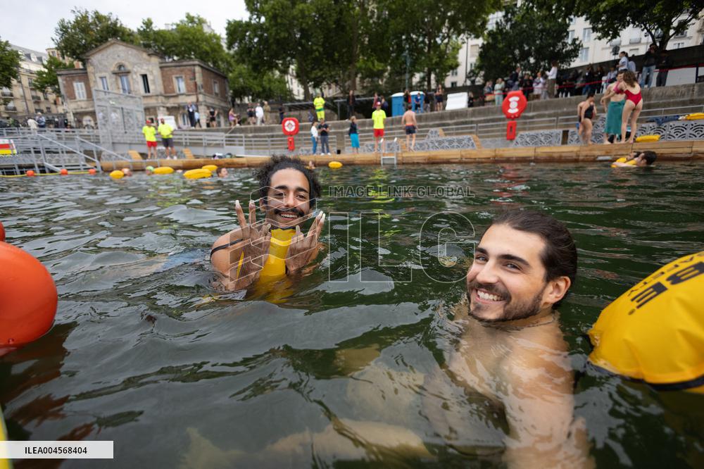 Opening day of the Pont Marie Seine bathing site - Paris RL
