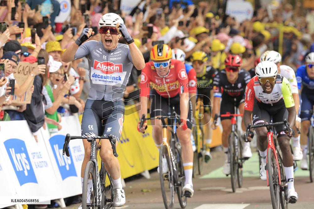 Jasper Philipsen Wins First Stage Of Tour De France - Lille