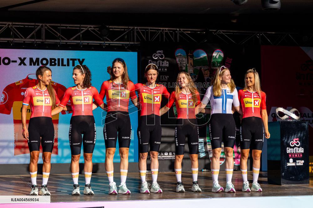CICLISMO - Giro d'Italia - Giro d'Italia Women - Team Presentation