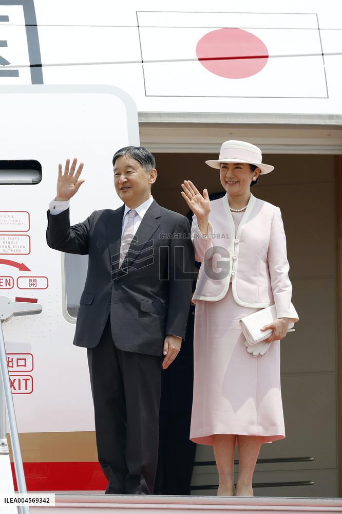 Emperor, empress off to Mongolia for state visit