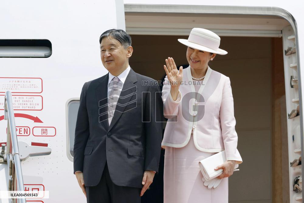 Emperor, empress off to Mongolia for state visit