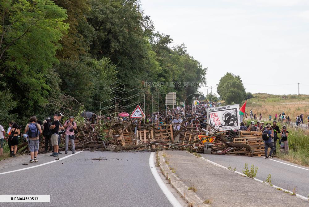 Demonstration Against Motorway Construction - Toulouse