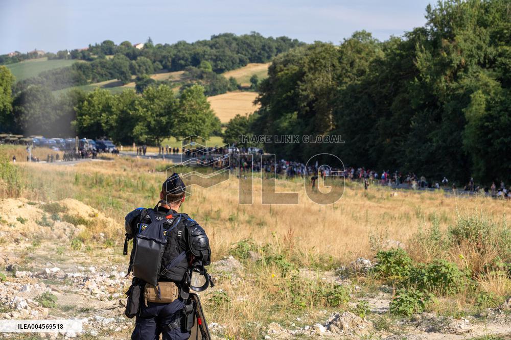 Demonstration Against Motorway Construction - Toulouse
