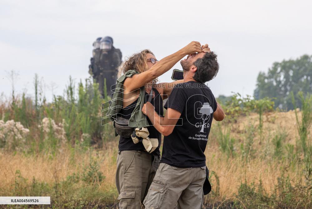 Demonstration Against Motorway Construction - Toulouse