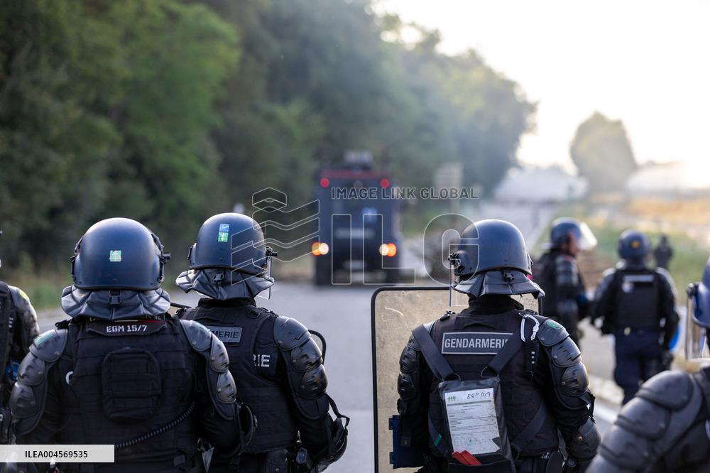 Demonstration Against Motorway Construction - Toulouse